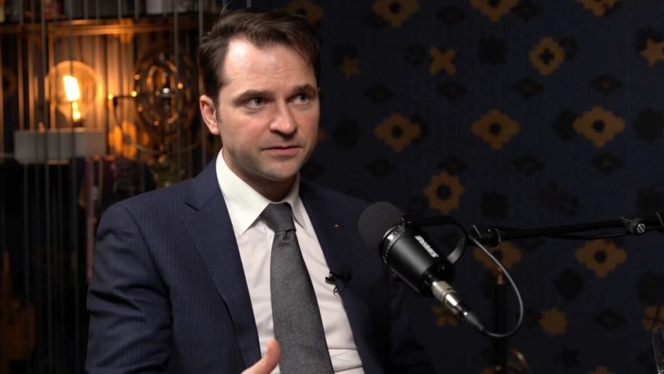 Sebastian Burduja, abordare plină de umor privind bătălia pentru scaunul de primar. Filmarea care s-a viralizat rapid!