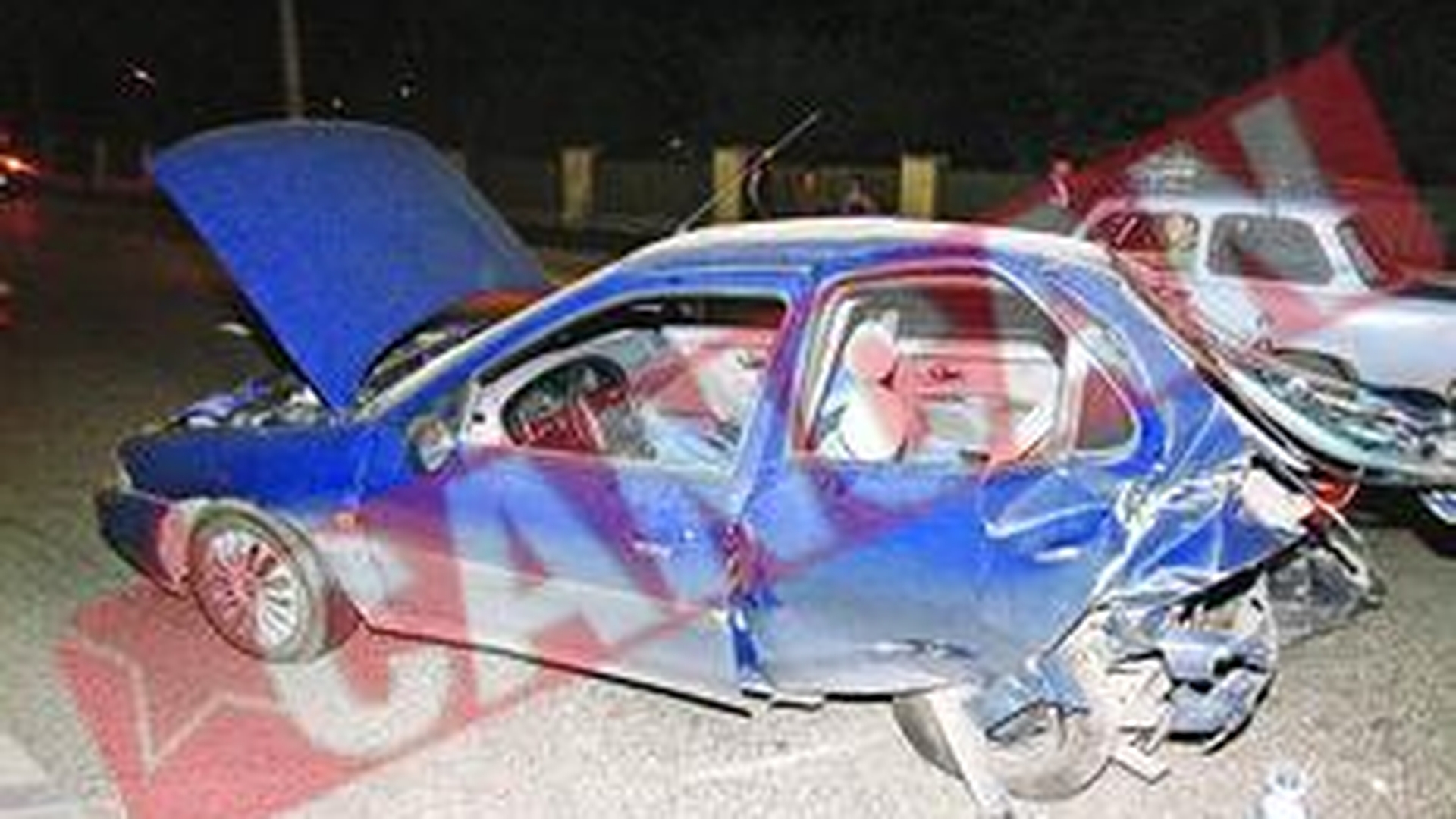 Un BMW si un Ford s-au facut praf pe DN1