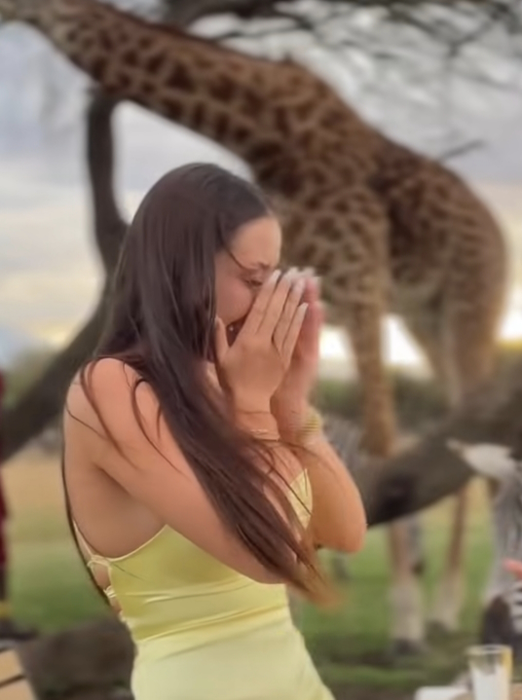 A cerut-o de soție! Celebrul influencer din România a făcut pasul cel mare în inima junglei