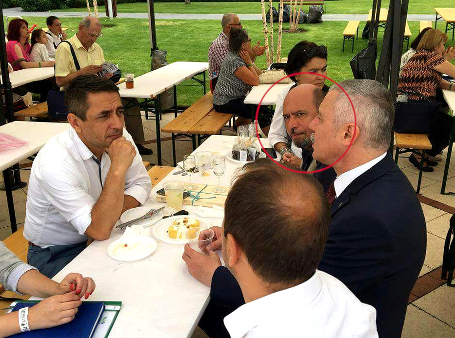 Primele fotografii cu Marko Attila, la o bere cu prietenii politicieni! Fostul deputat UDMR este refugiat în Ungaria