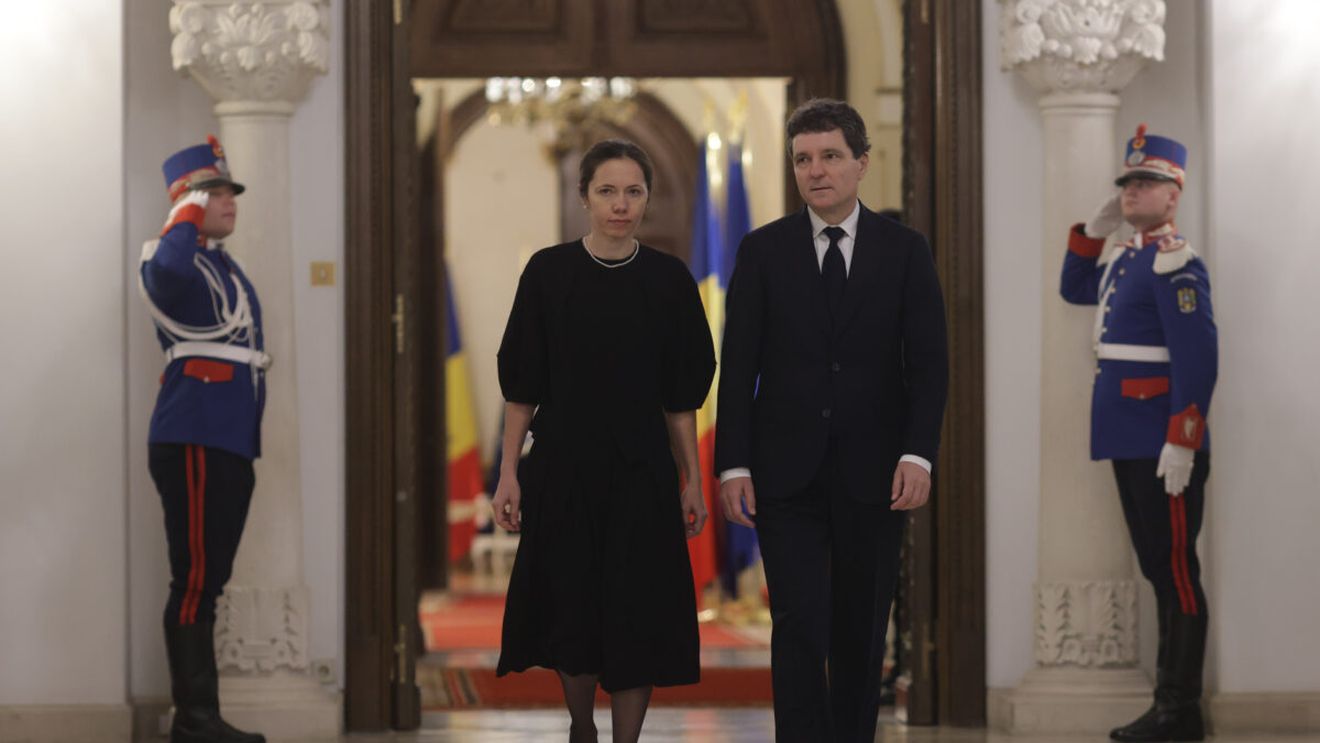 Cum s-a îmbrăcat Mirabela Grădinaru la recepția de la Cotroceni, de Ziua Națională a României. Imaginile s-au viralizat!