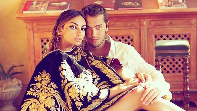 Am pătruns în palatul familiei Stratan. Imagini în premieră din ”paradisul” Mădălinei Ghenea