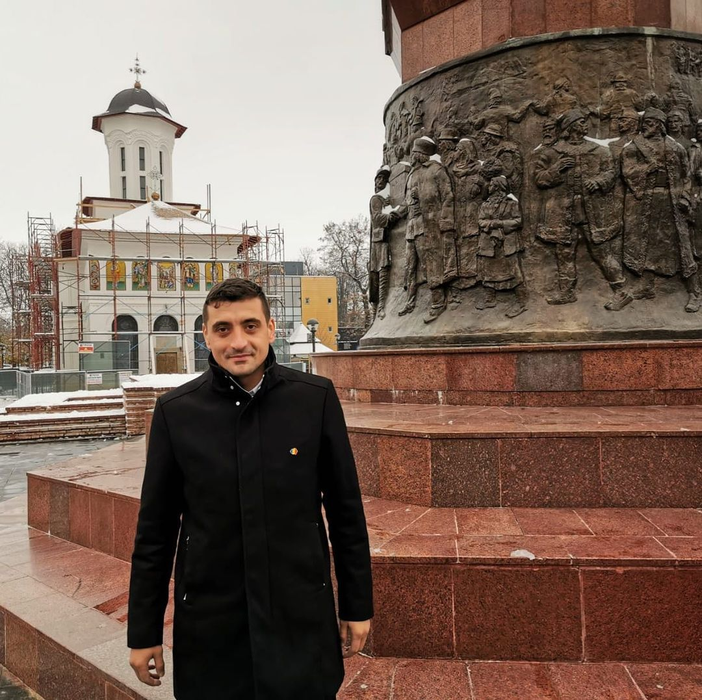 George Simion, dezvăluiri despre viaţa sentimentală. De ce îşi ţine liderul AUR iubita ascunsă
