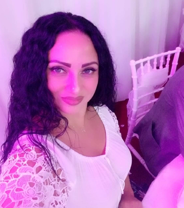 O celebră artistă, dezvăluiri bombă: „Vali Vijelie m-a furat de pe stradă la 14 ani și m-a dus la…”. Povestea interzisă s-a terminat după doi ani
