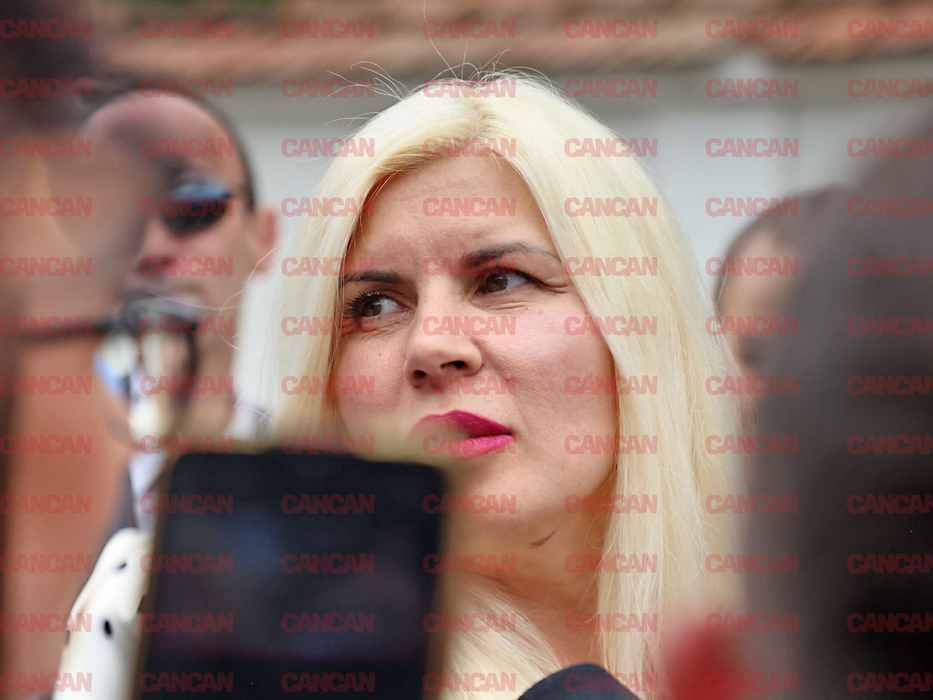 Ce a făcut Elena Udrea în prima zi în libertate. Prin ce trece de când nu mai este în celulă: „Ni se pare…”