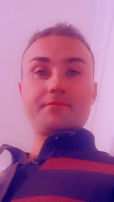 ”Regele videochat-ului” din Dărmănești a ajuns zilier: ”Înainte spărgeam zeci de mii pe zi, azi muncesc pe 100 de lei!”
