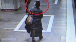 Detalii năucitoare ies la iveală! Cine este a doua agresoare de la metrou 