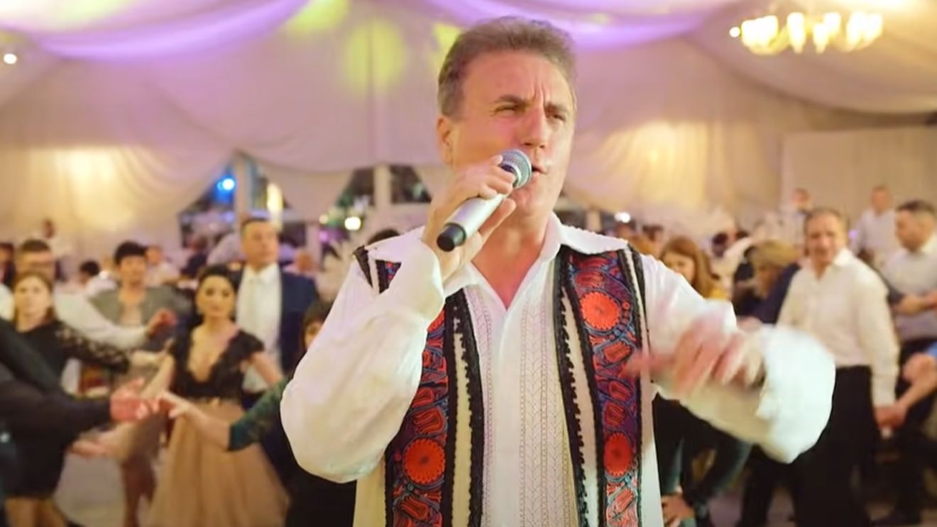 I-am aflat tariful! Câți euro cere Constantin Enceanu pentru a cânta la o nuntă acum, în 2022