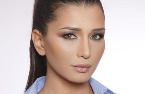 Bombă în showbiz! După ce a născut a treia oară, un artist celebru i-a declarat iubirea Elenei Băsescu