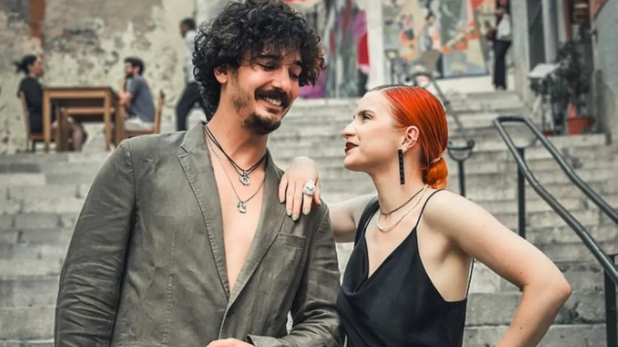 Din ce face bani iubitul Cristinei Ciobănașu. Alexandru are interzis să-și practice meseria acasă