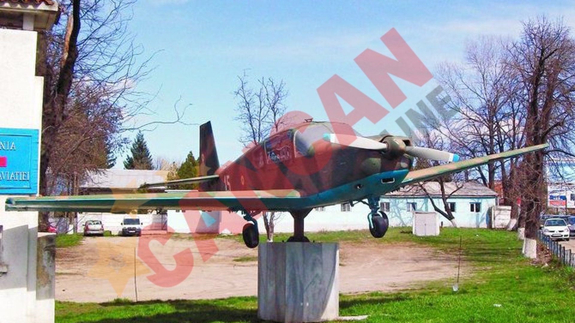 Pe acest avion s-a scolit Adrian Iovan
