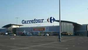Cel mai mare retailer din România restartează agricultura! Carrefour va înfiinţa prima cooperativă agricolă în România! Produse proaspete şi cu gustul acela....