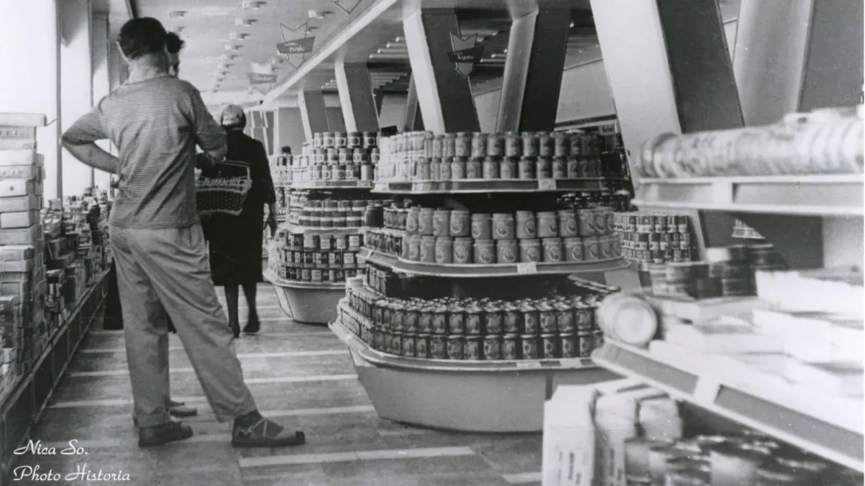 Bombonelele care făceau furori în și după comunism au revenit la Mega Image. Costă doar 5,79 de lei per 100 de grame