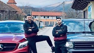 Legătura dintre frații Sterp și fostul președinte, Traian Băsescu. Par foarte apropriați