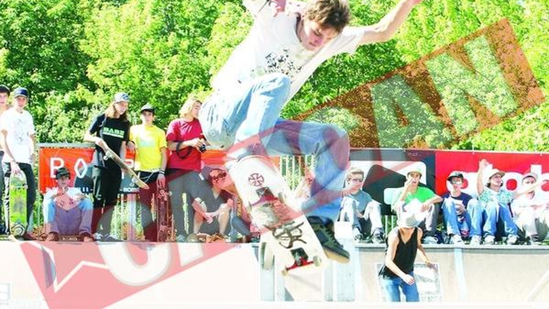 Skateboarding in Parcul Cuza