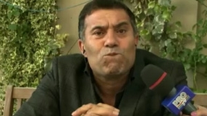 El e asul din manecuta lui Adi Minune! Ionita de la Clejani a patit acelasi lucru cu Margherita, dar i-a facut asta "rapitorului"