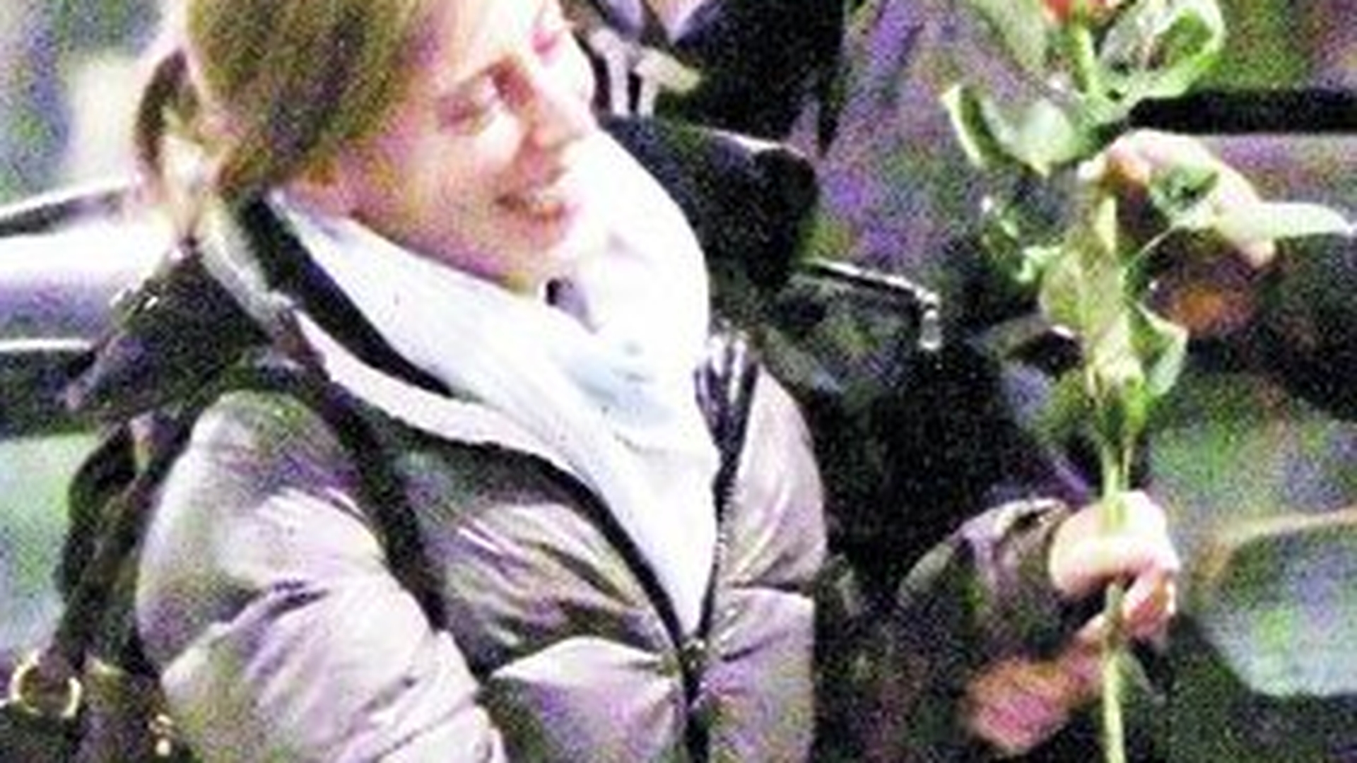 Luigi Berlusconi a invatat de la "Il Cavaliere" cum sa rasfete o femeie: "Iubito, esti trandafirul vietii mele"