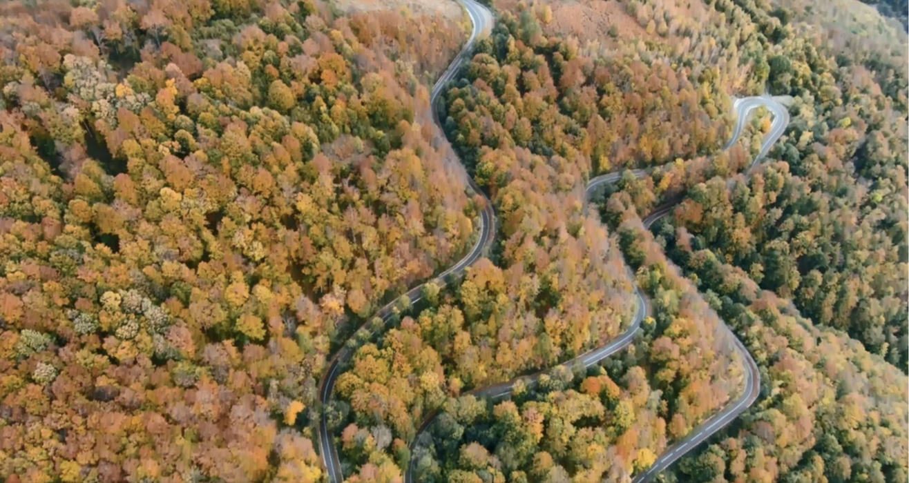 Care este drum montan ce rivalizează cu Transfăgărășan și Transalpina/foto: Facebook