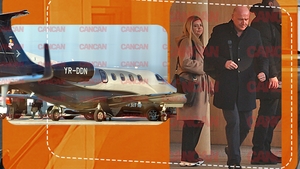 Atenție, aterizează greii DEDEMAN! Dragoș Pavăl și soția Denise au ajuns în Capitală cu avionul privat! Imagini fabuloase