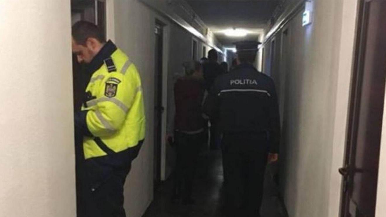 O clujeancă a sunat la 112 și s-a plâns că vecinul de bloc o jignește. Când au ajuns, polițiștii au aflat adevărul. Ce se întâmplase, de fapt