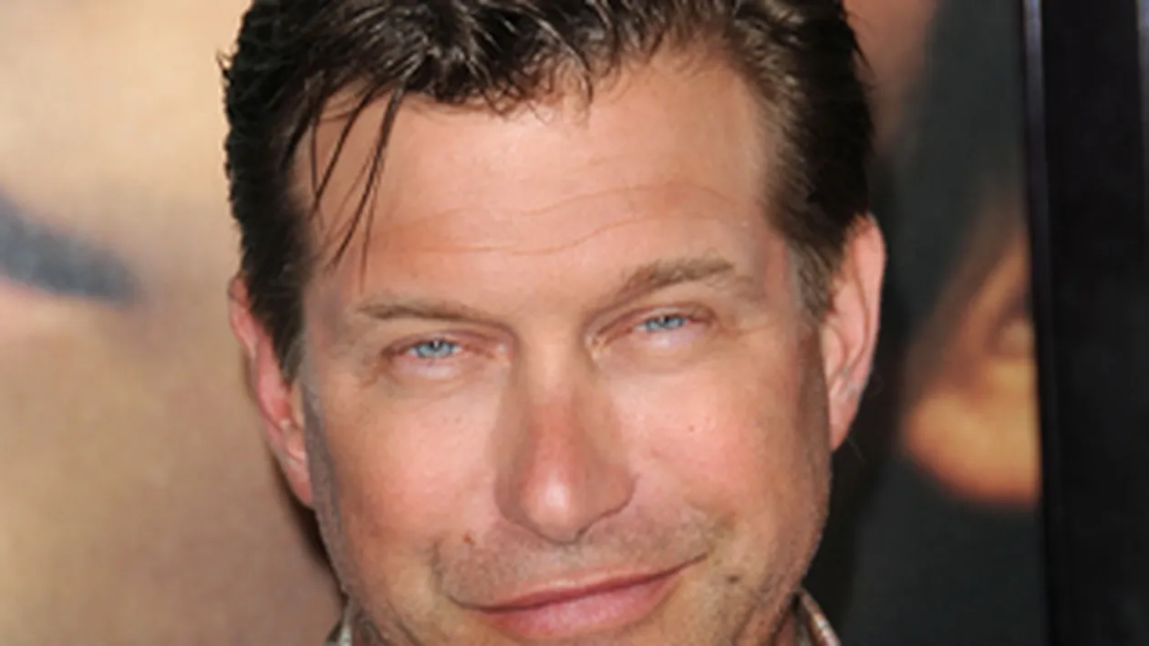 Vedetele si-au batut joc de avere