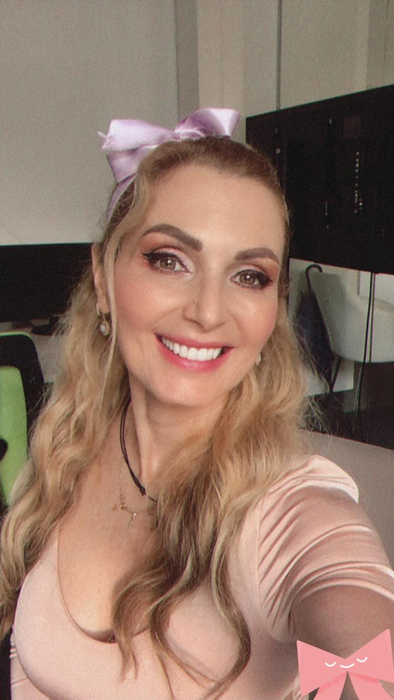 Fata cea mare a lui Cabral, apariție ca-n basme la balul de sfârșit de clasa a XII-a! Luana a avut lacrimi de fericire în ochi când a văzut-o