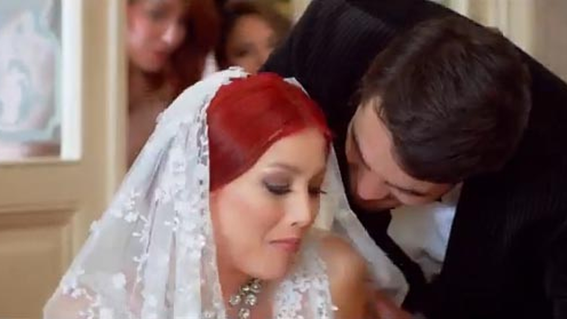 Cine s-ar fi gandit ca va renunta la muzica? Elena Gheorghe s-a apucat de actorie!