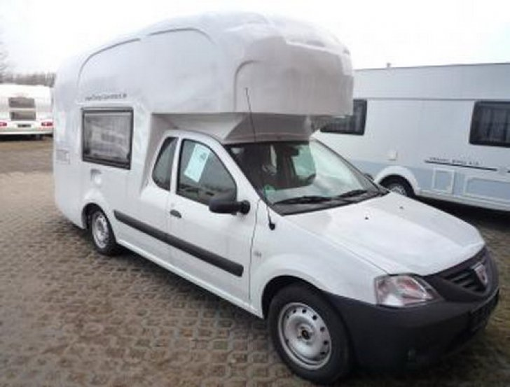 Cum arată Dacia Logan Mini Camper, maşina în care te poţi muta cu familia