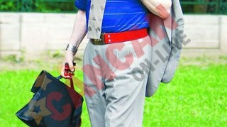 Columbeanu senior face muschi pe strada
