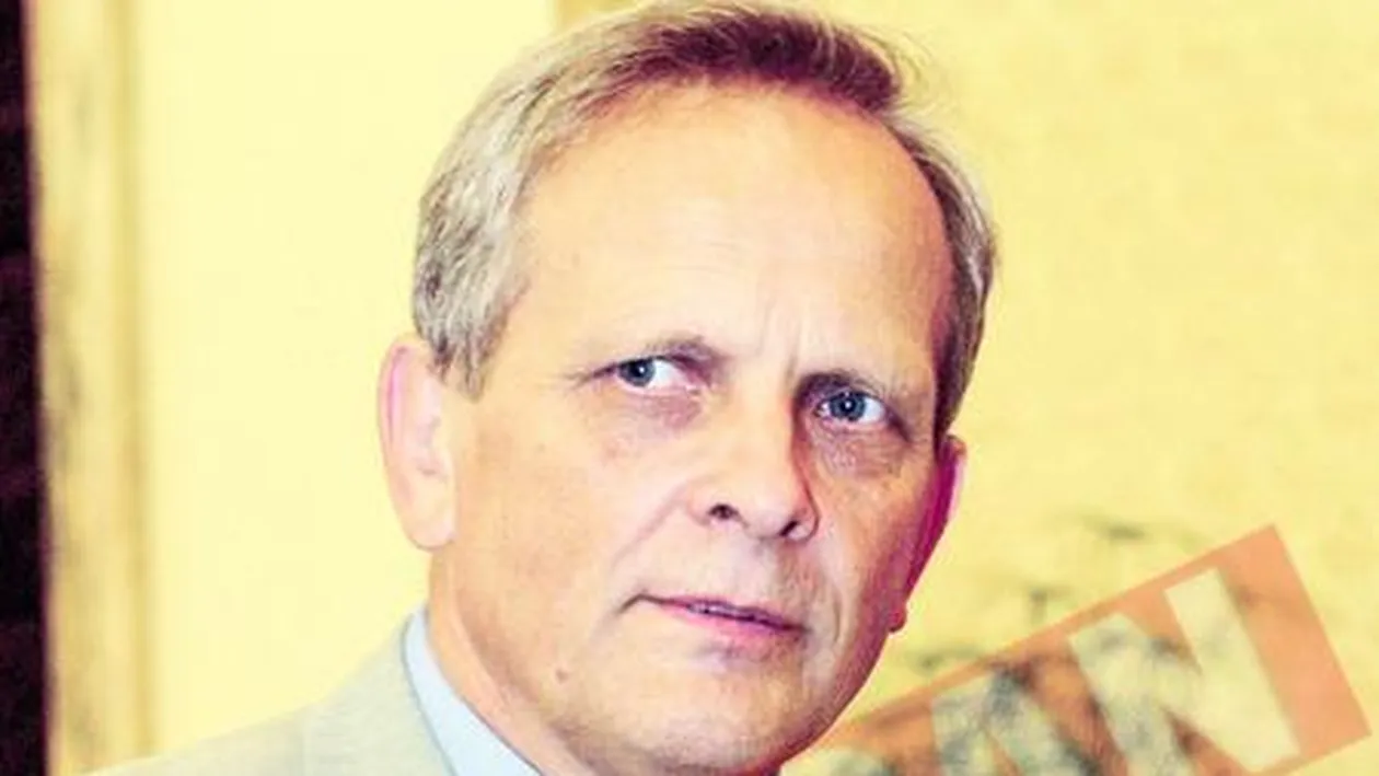 Stolo dezminte ca ar iesi din politica