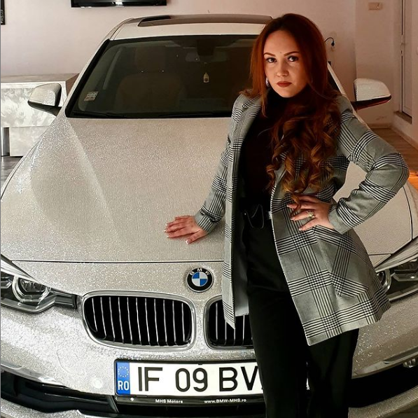Alexandra Văcăruși a început afacerea cu cristale Swarovski în urmă cu șase ani
