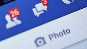 Un tânăr din Iaşi a fost amendat cu 500 lei pentru o postare pe Facebook. Ce a scris pe reţeaua de socializare