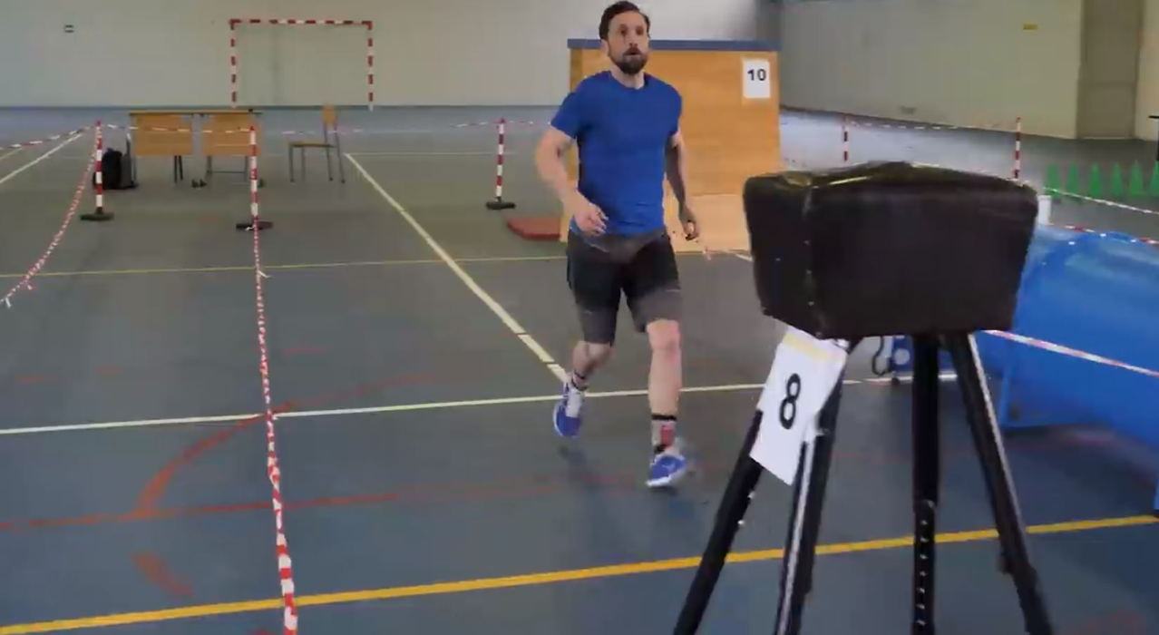 Dani Oțil a trecut proba fizică la Jandarmerie! A parcurs traseul în mai puțin de trei minute