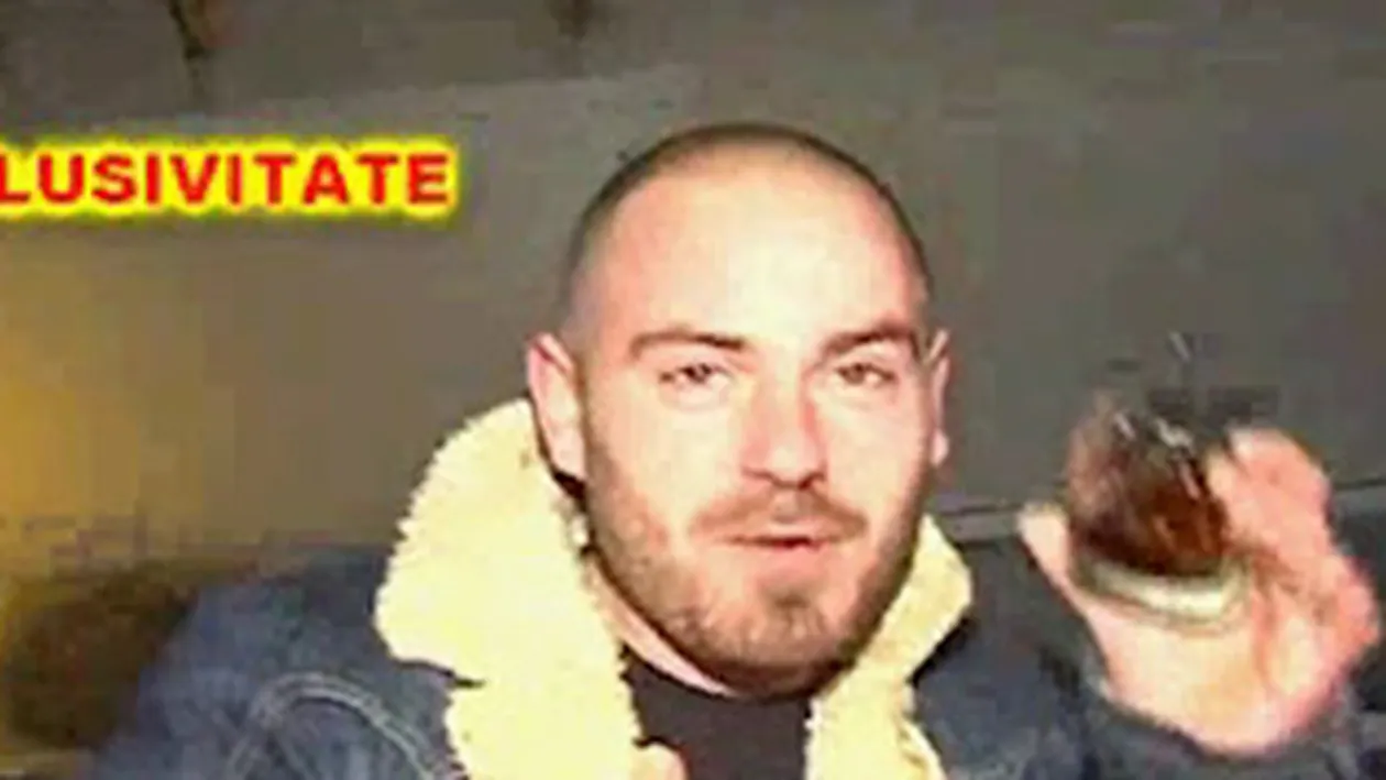 Sa fie in bafta ta, pretenas! Moldoveanul asta va face istorie pe Facebook - Asculta-l si da-i Like! Eu serveam un pahar de vischi... - Razi cu lacrimi