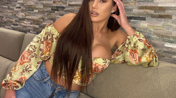 Bianca Giurcă și-a oficializat noua relație! A pus poză cu iubitul și fanii i-au făcut praf: „Sunteți doi ipocriți”