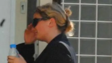 Risca inchisoarea pentru ca a decis sa-ti faca tatuajul asta! Ce si-a scris profesoara pe trup