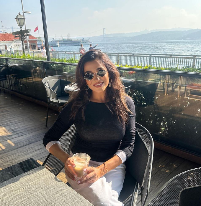 Claudia Pătrășcanu are doi copii cu Gabi Bădălău (Foto: Instagram)