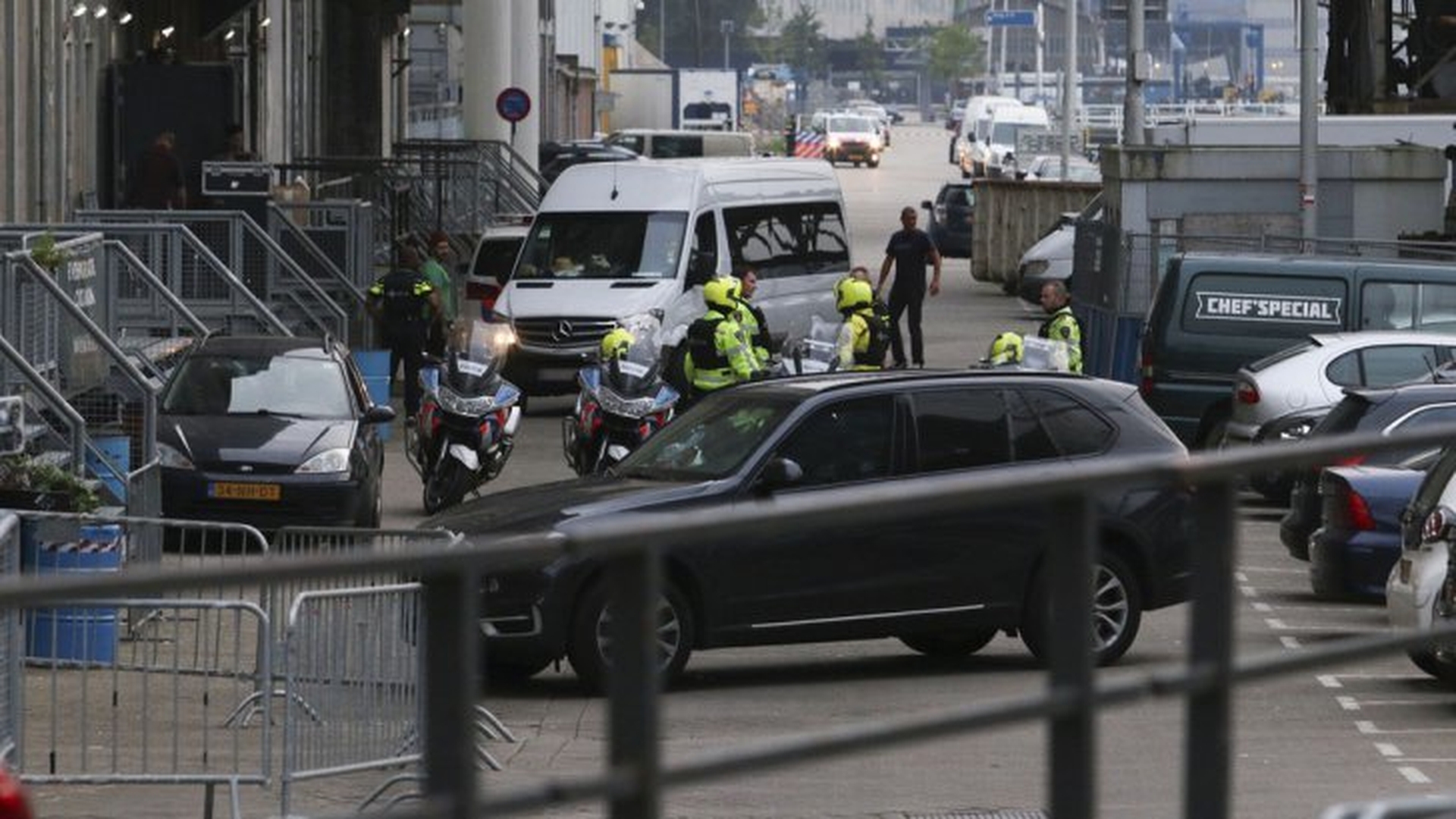 Alertă teroristă la Rotterdam. Concertul unei formaţii rock, anulat