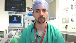 Câți euro primește lunar un medic în Irlanda. Un român stabilit acolo și-a făcut public venitul