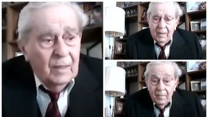 Jurnalistul Mircea Carp, vocea de la Europa Liberă, a murit! Presa românească mai pierde o personalitate