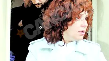 Profesorul Dan Visan se plimba nelinistit pe holurile tribunalului in asteptarea unei decizii!