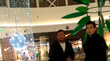 Moldovan si-a scos familia la film: desi oboseala parea sa-l fi ajuns, fostul fotbalist nu a renuntat la timpul cu cei dragi