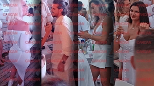 Cum au apărut vedetele la White Party Loft Mamaia? Specialistul CANCAN.RO a pus verdictul: BINE / PROST ÎMBRĂCATE!