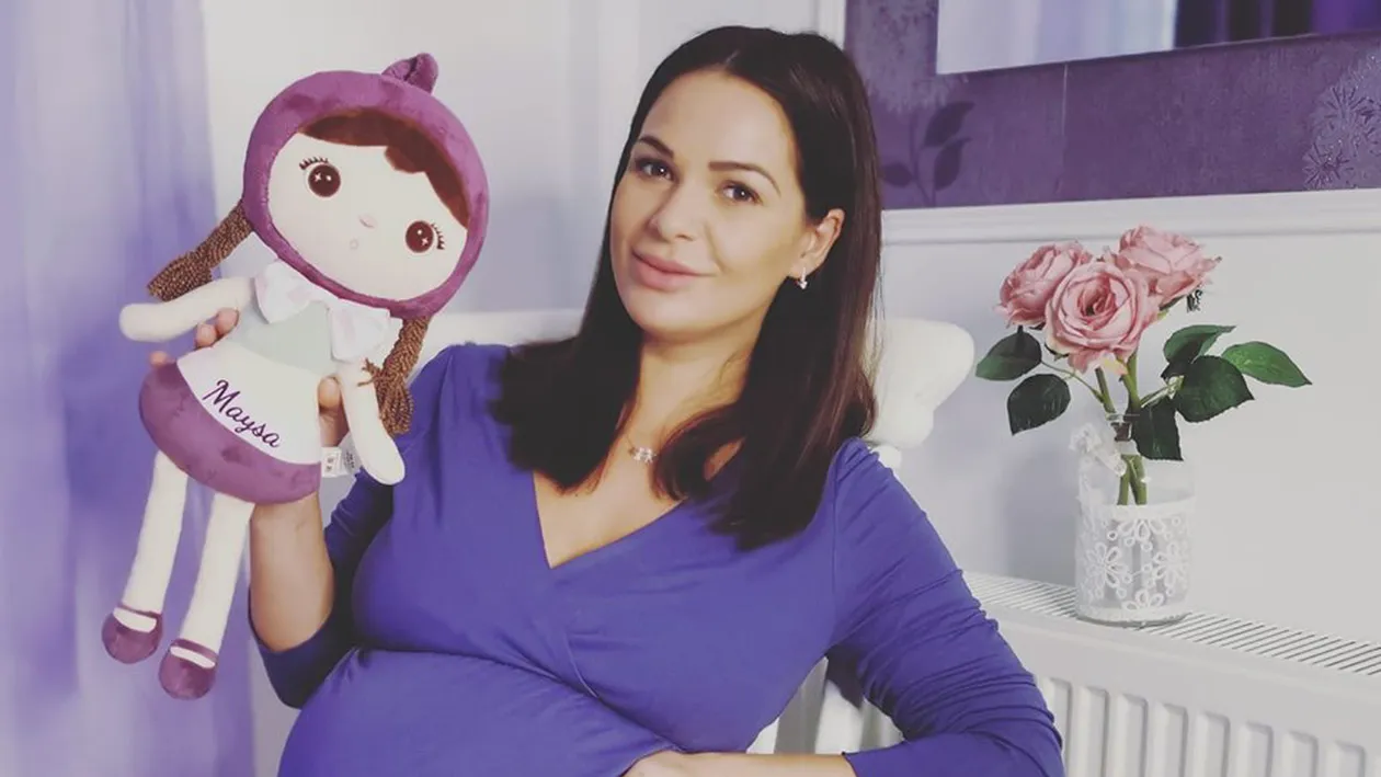 Deea Maxer a născut. Vedeta şi soţul ei au devenit părinţi pentru a doua oară