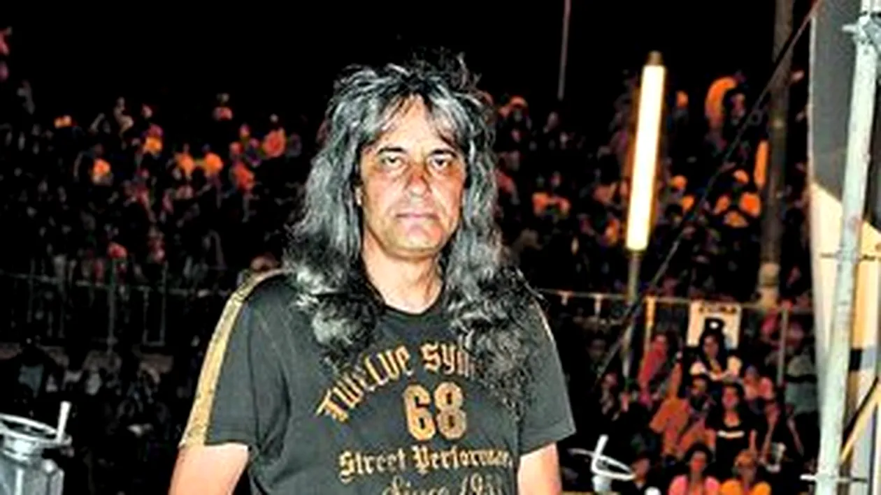 Minculescu, tinut o ora pe bara