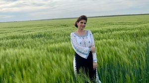 Maria Căpitănescu și Marcela Fota, terorizate de un bărbat necunoscut: ”Ne-a sunat de 200 de ori în 2 ore”
