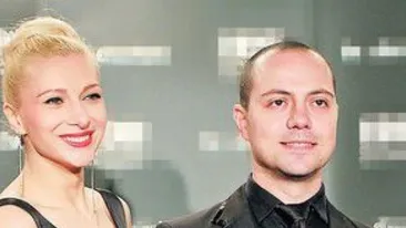 VIDEO Sotul Lorei il ia peste picior pe Bănică! Isi castiga banii vorbind despre bărbătia artistului!