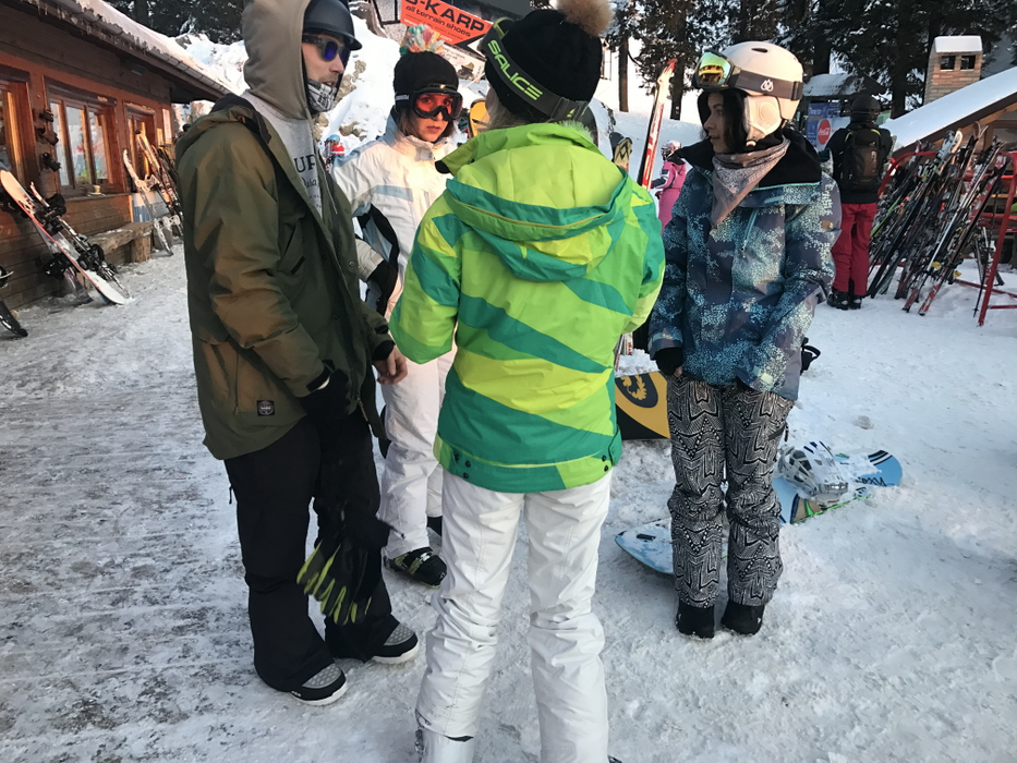 INNA s-a distrat cu familia la munte! Mărturisirile cântăreţei despre vacanţă