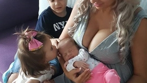 Sânziana Buruiană a vorbit cu sinceritate despre a doua sarcină! Blonda a dezvăluit de ce ar deveni mamă pentru a doua oară