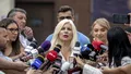 Mesajul puternic transmis de Elena Udrea. Semnul făcut la ieșirea din închisoare
